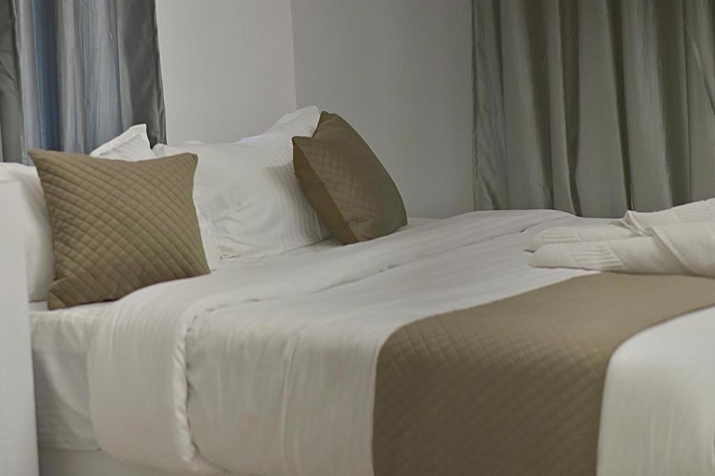 Wayanad Cliff Hotel Kalpetta Exterior photo